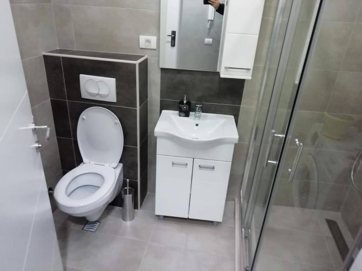 Elena Lux Apartment Uzice Exterior photo