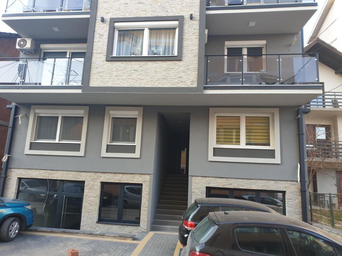Elena Lux Apartment Uzice Exterior photo